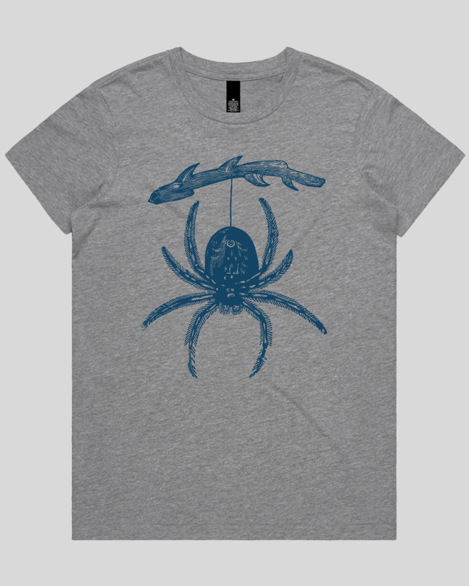 Hanging Spider Women's Tee
