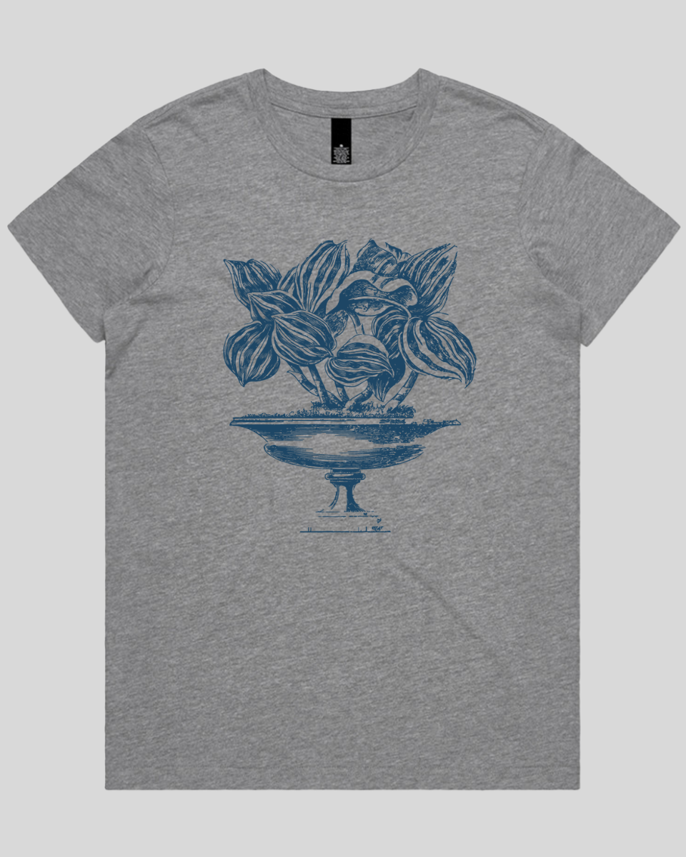 Lush Leaf Planter Women's Tee