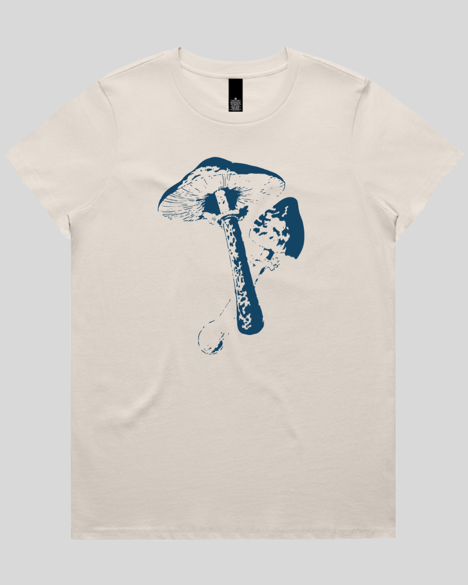 Magic Mushroom Art Women's Tee