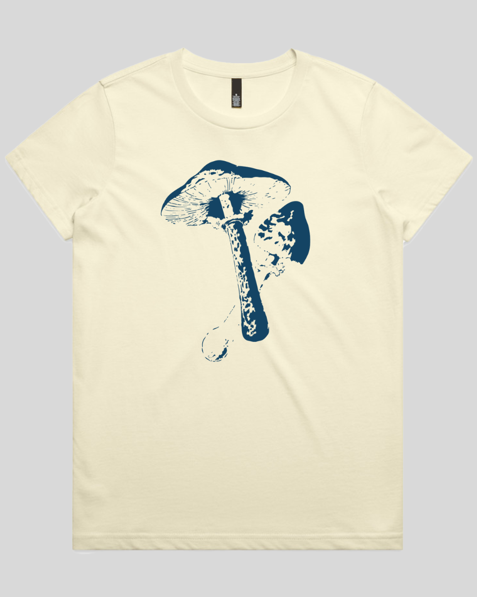Magic Mushroom Art Women's Tee
