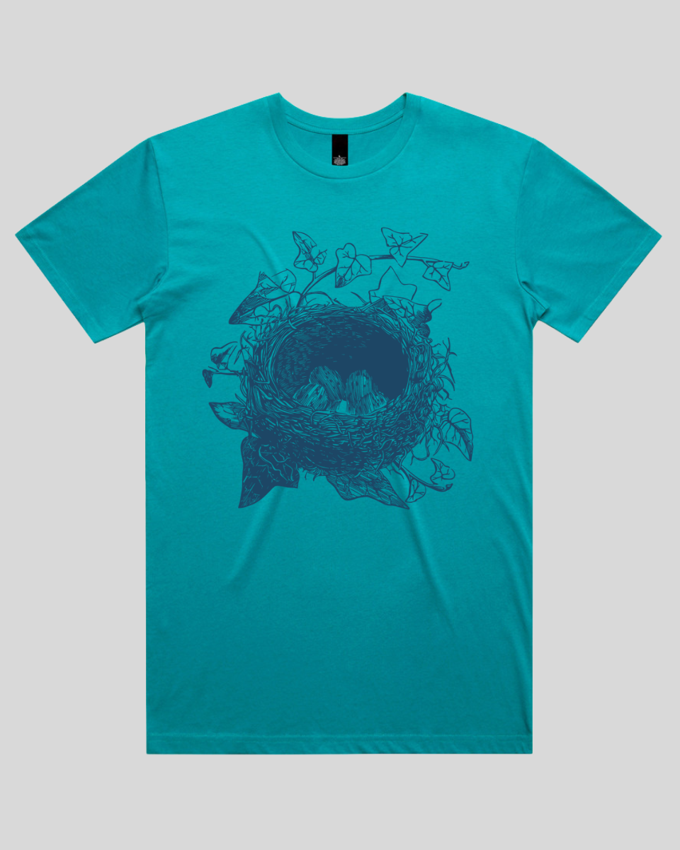Egg Nest with Vines Men's T-Shirt