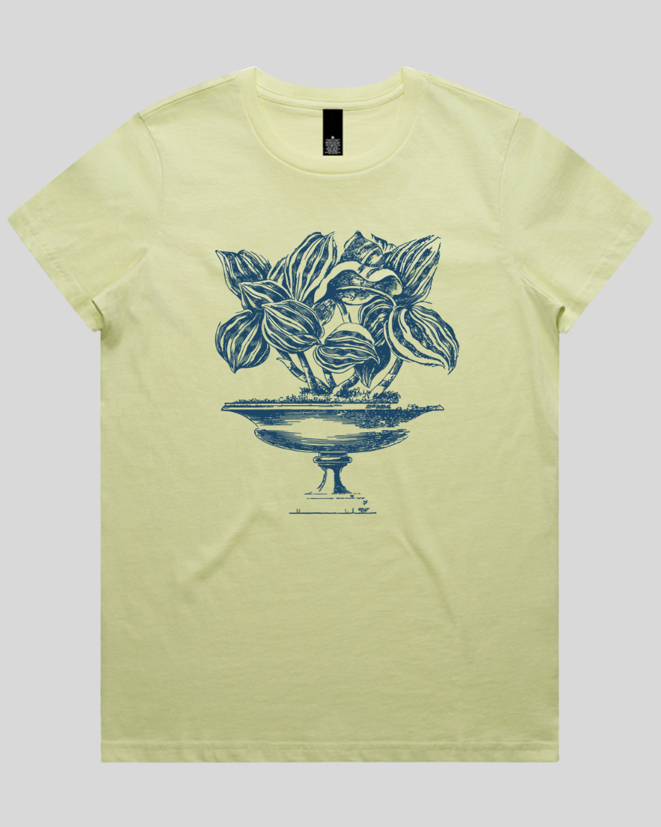 Lush Leaf Planter Women's Tee