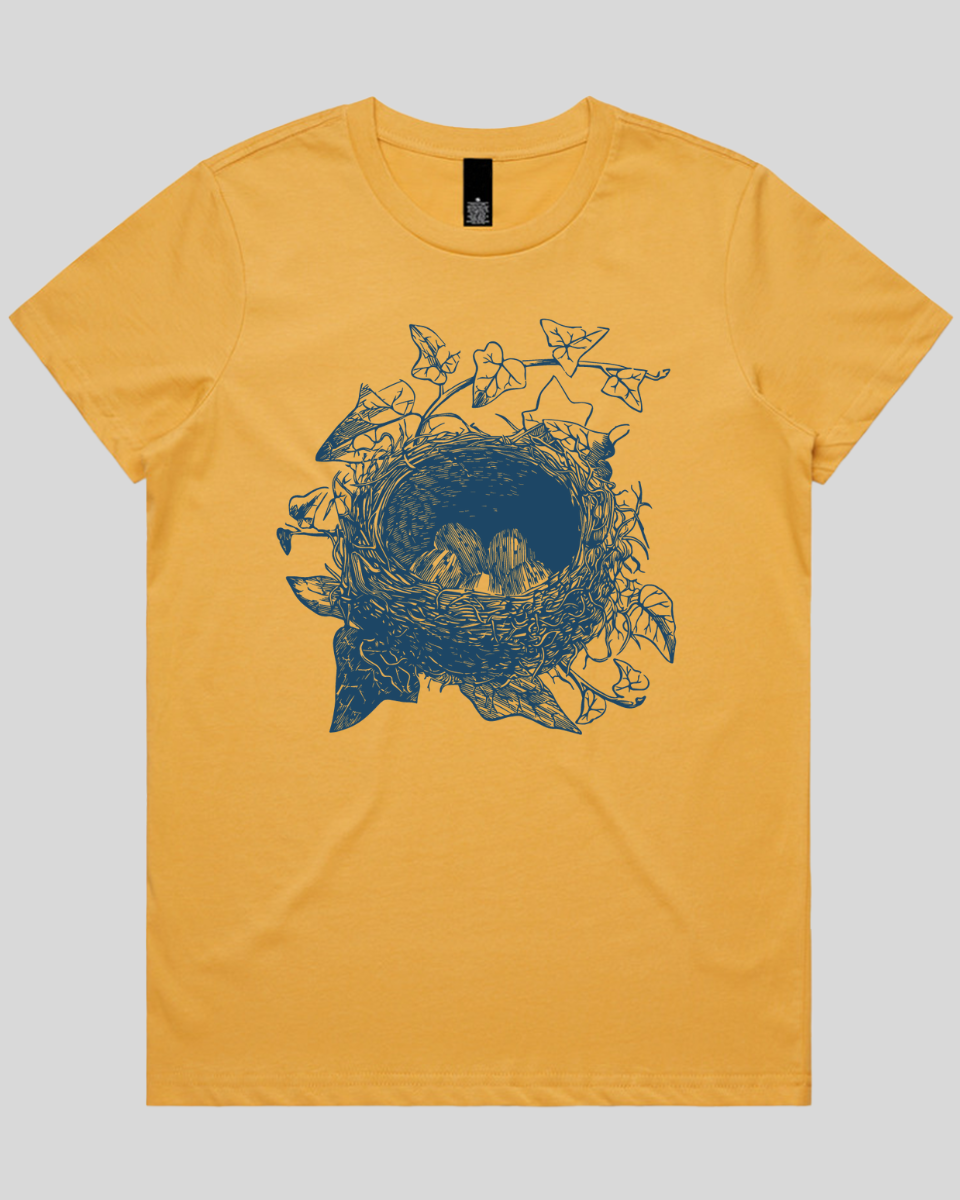Egg Nest with Vines Women's Tee