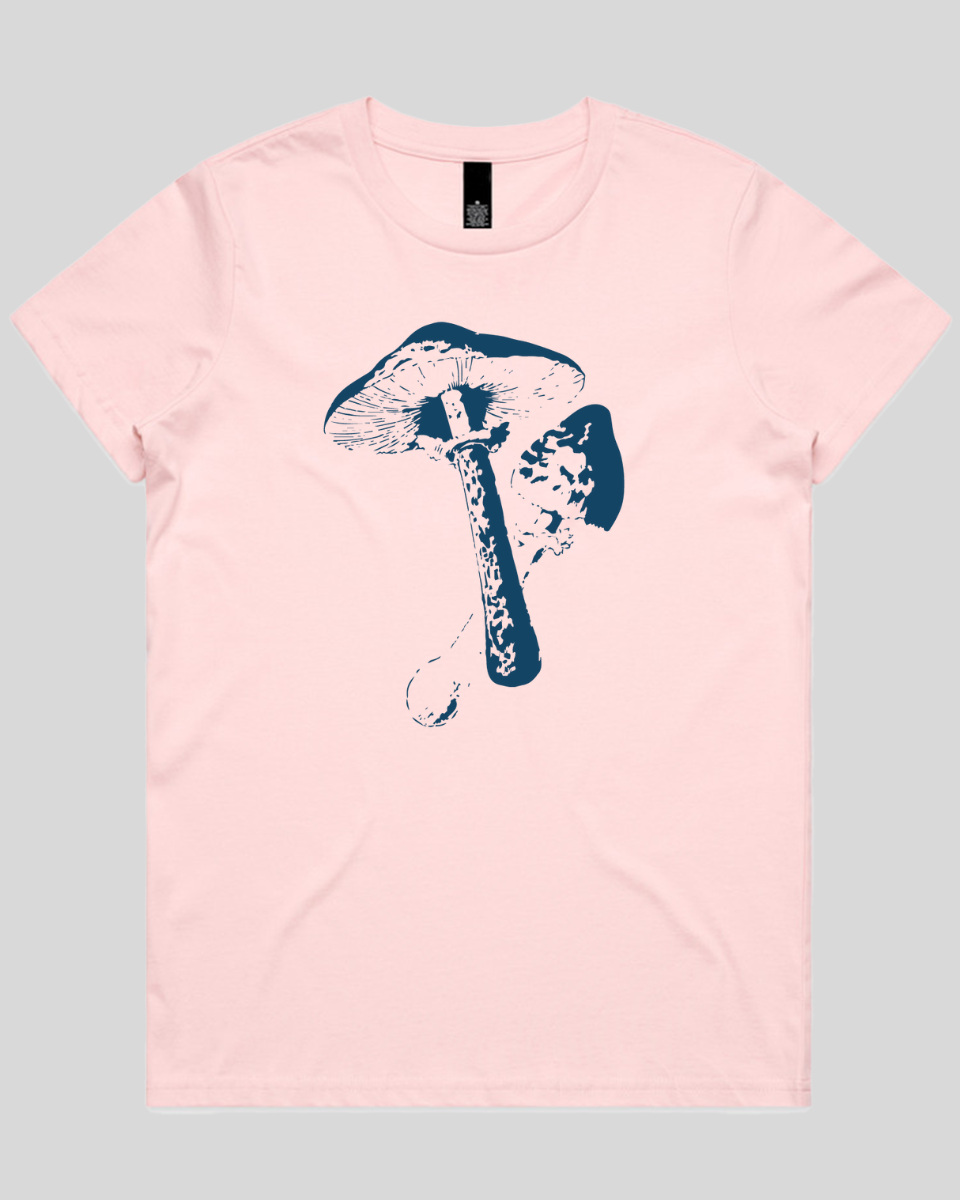 Magic Mushroom Art Women's Tee