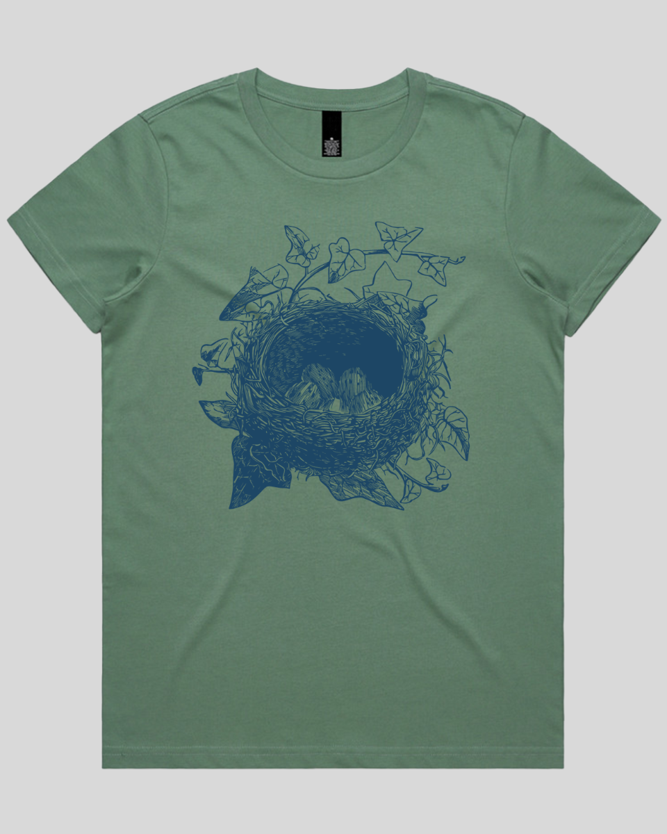 Egg Nest with Vines Women's Tee