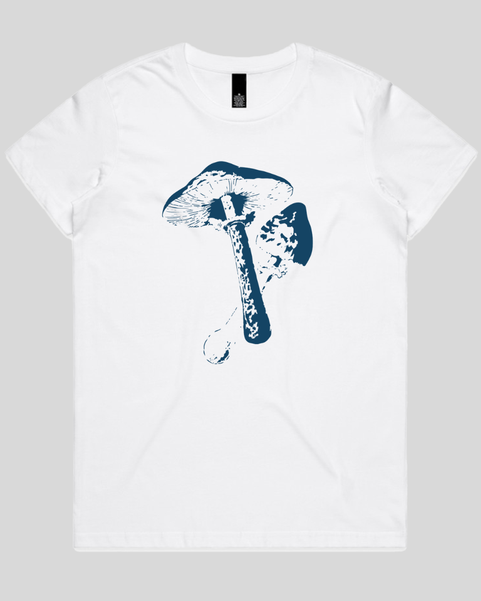 Magic Mushroom Art Women's Tee