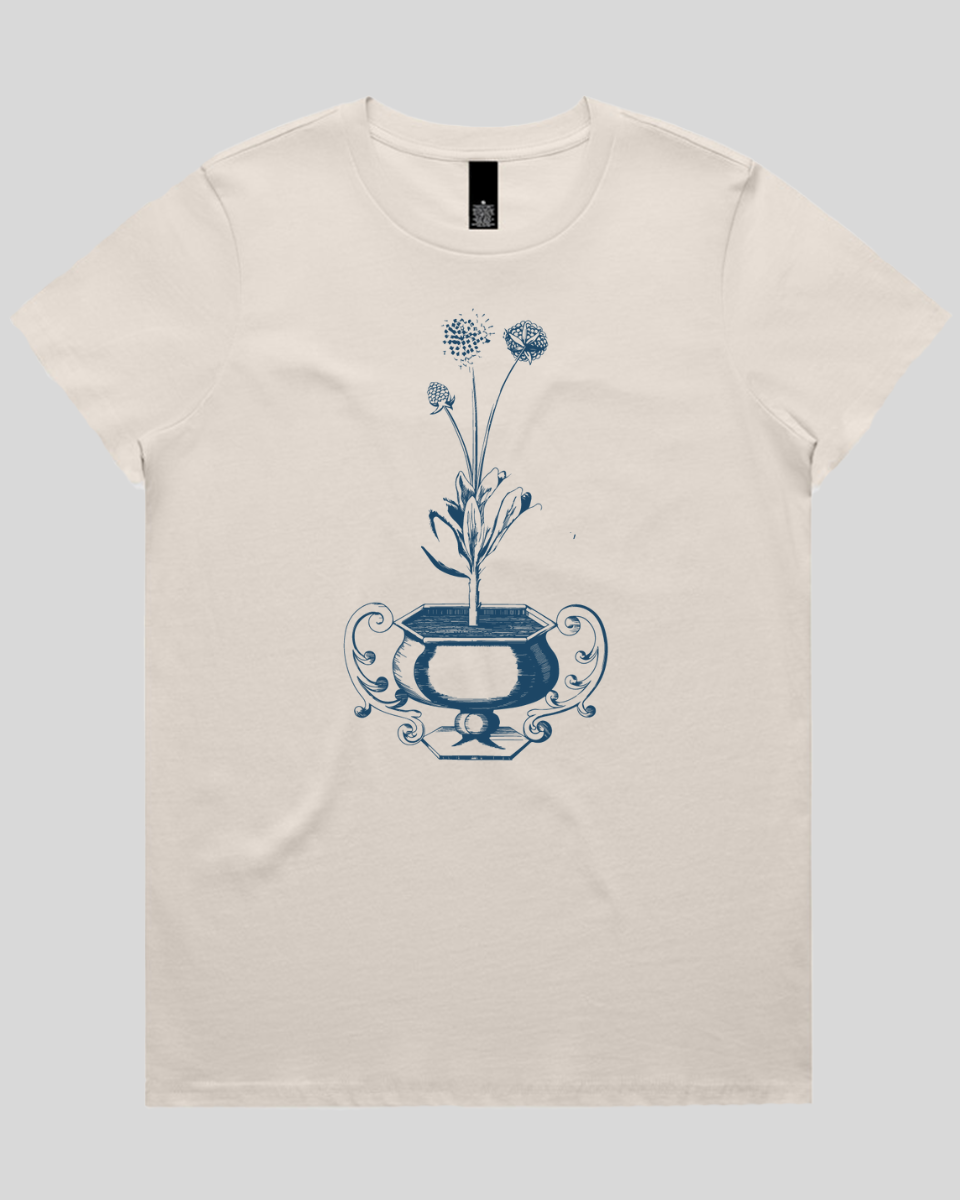 Floral Vase Art Women's Tee