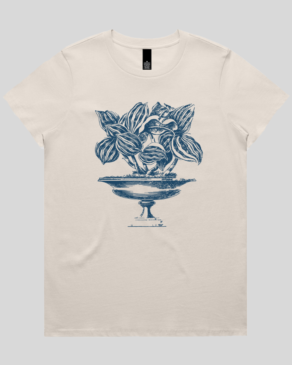 Lush Leaf Planter Women's Tee