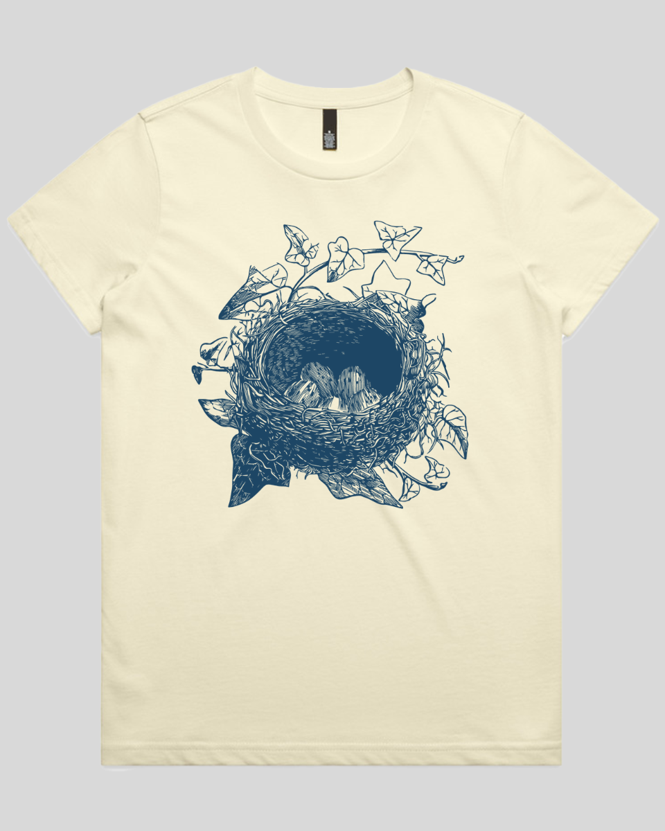 Egg Nest with Vines  Women's Tee