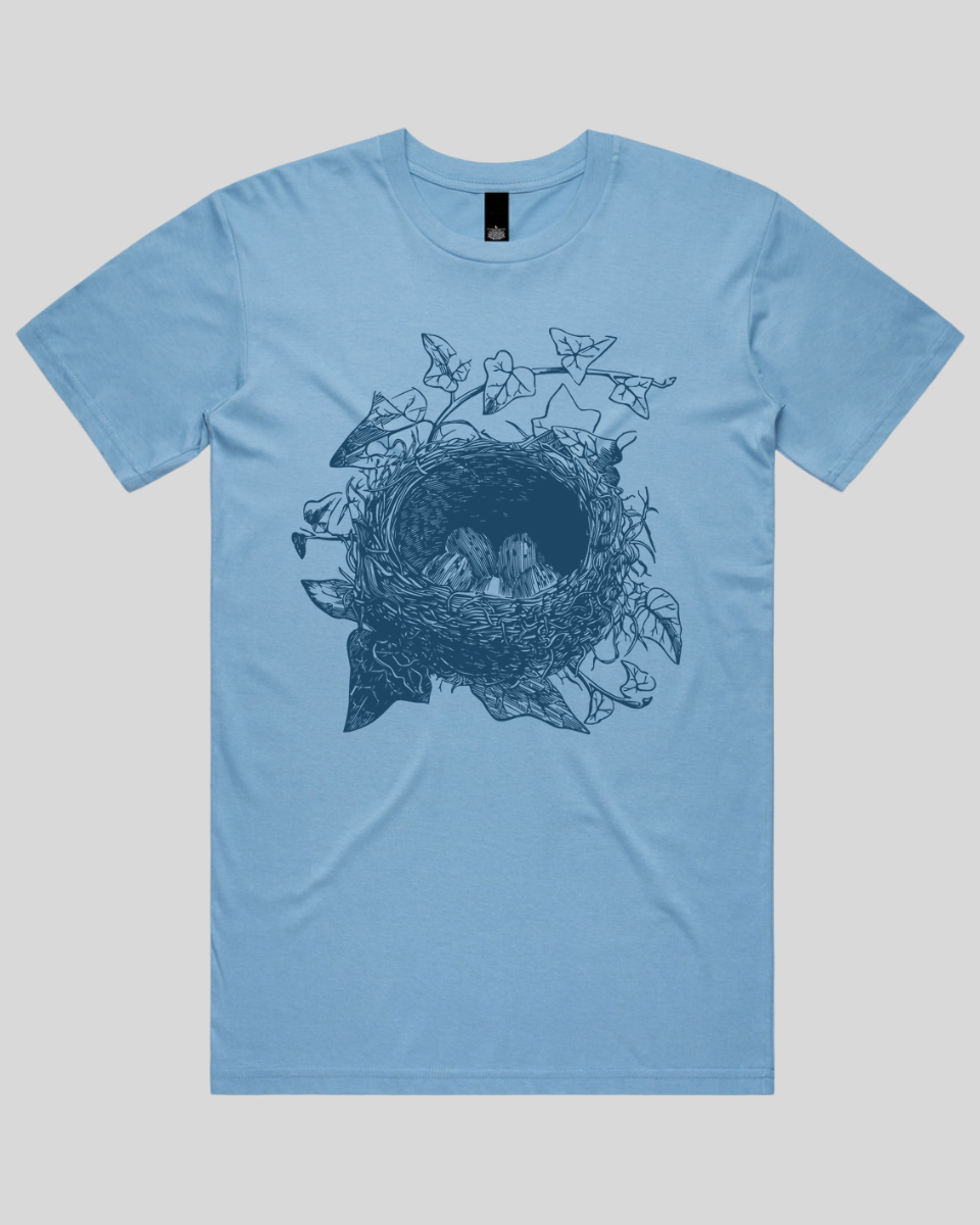 Egg Nest with Vines Men's T-Shirt