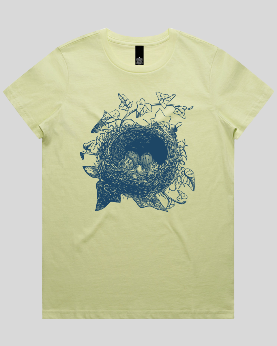 Egg Nest with Vines  Women's Tee
