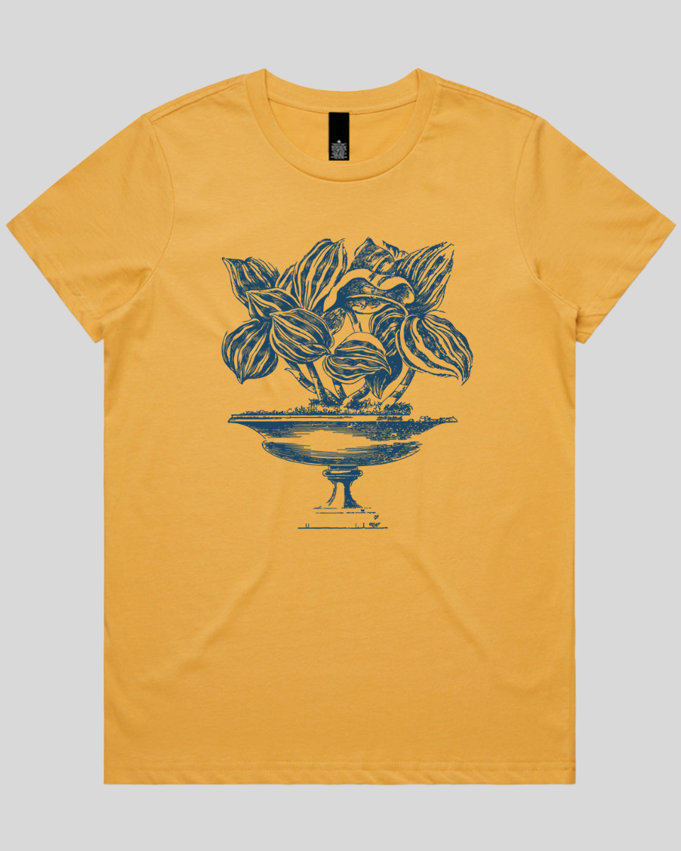 Lush Leaf Planter Women's Tee