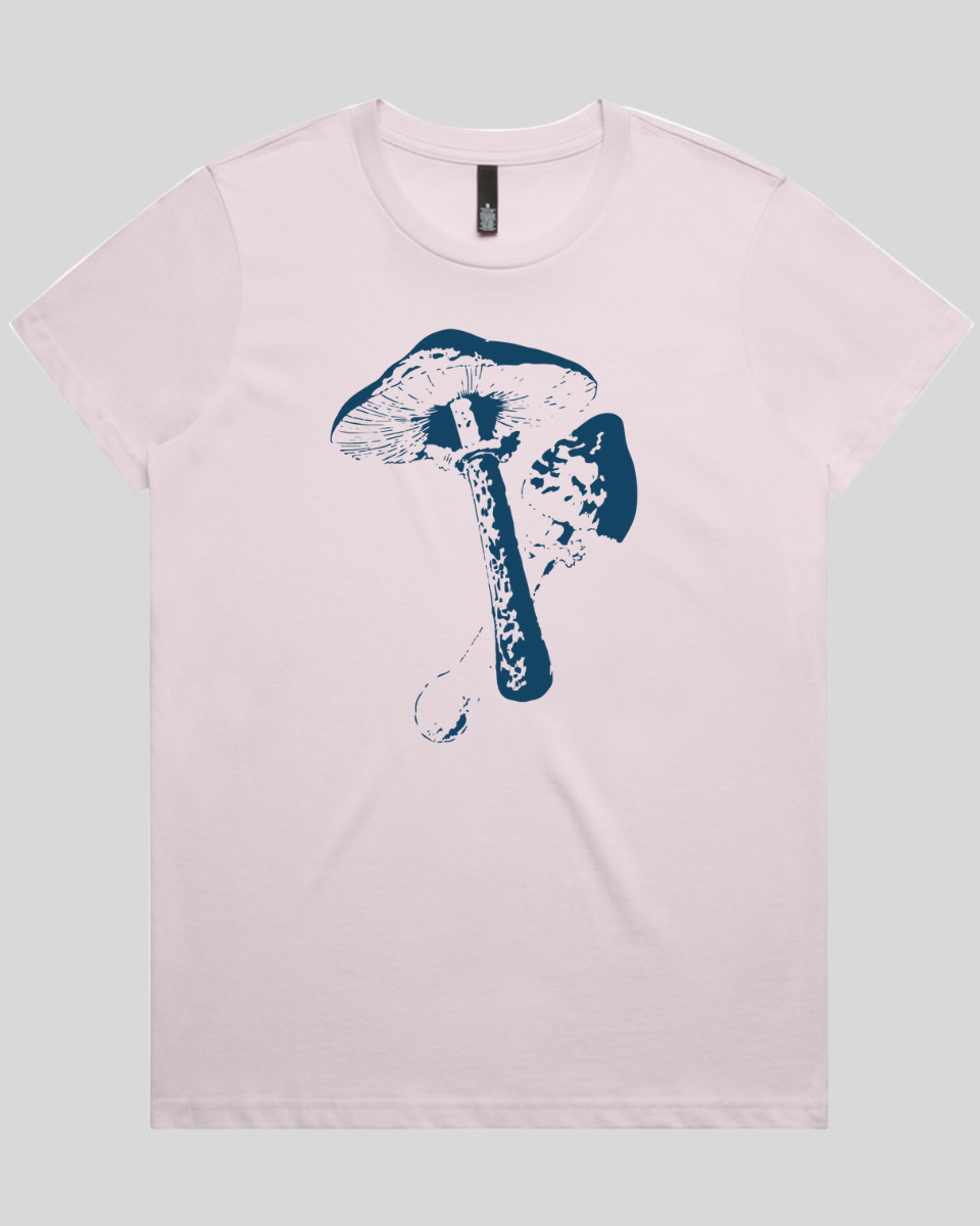 Magic Mushroom Art Women's Tee