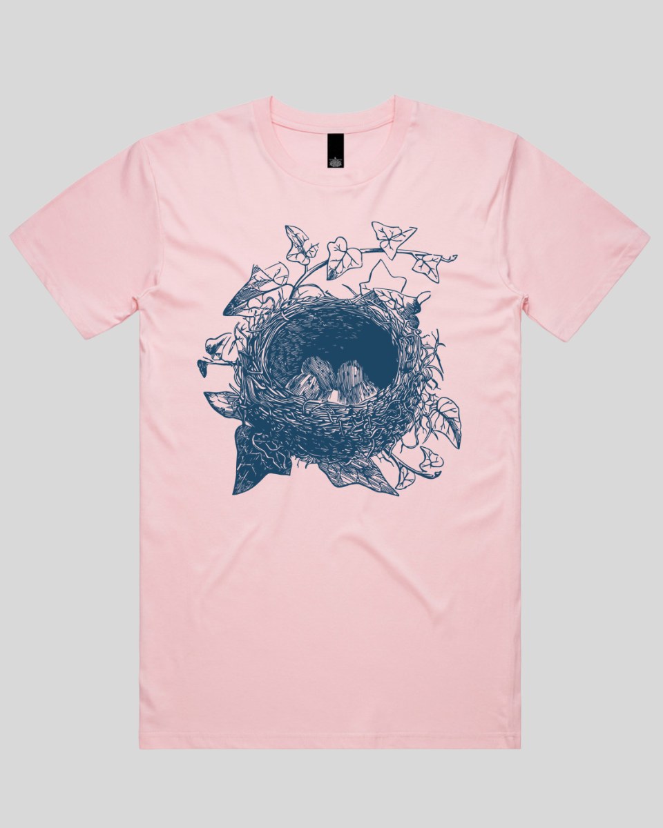 Egg Nest with Vines Men's T-Shirt