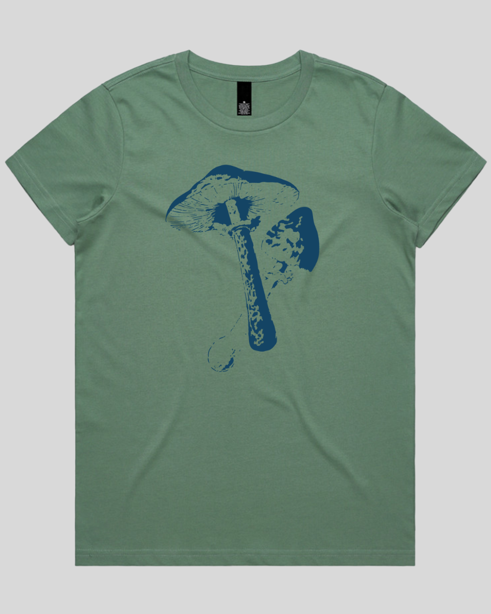 Magic Mushroom Art Women's Tee