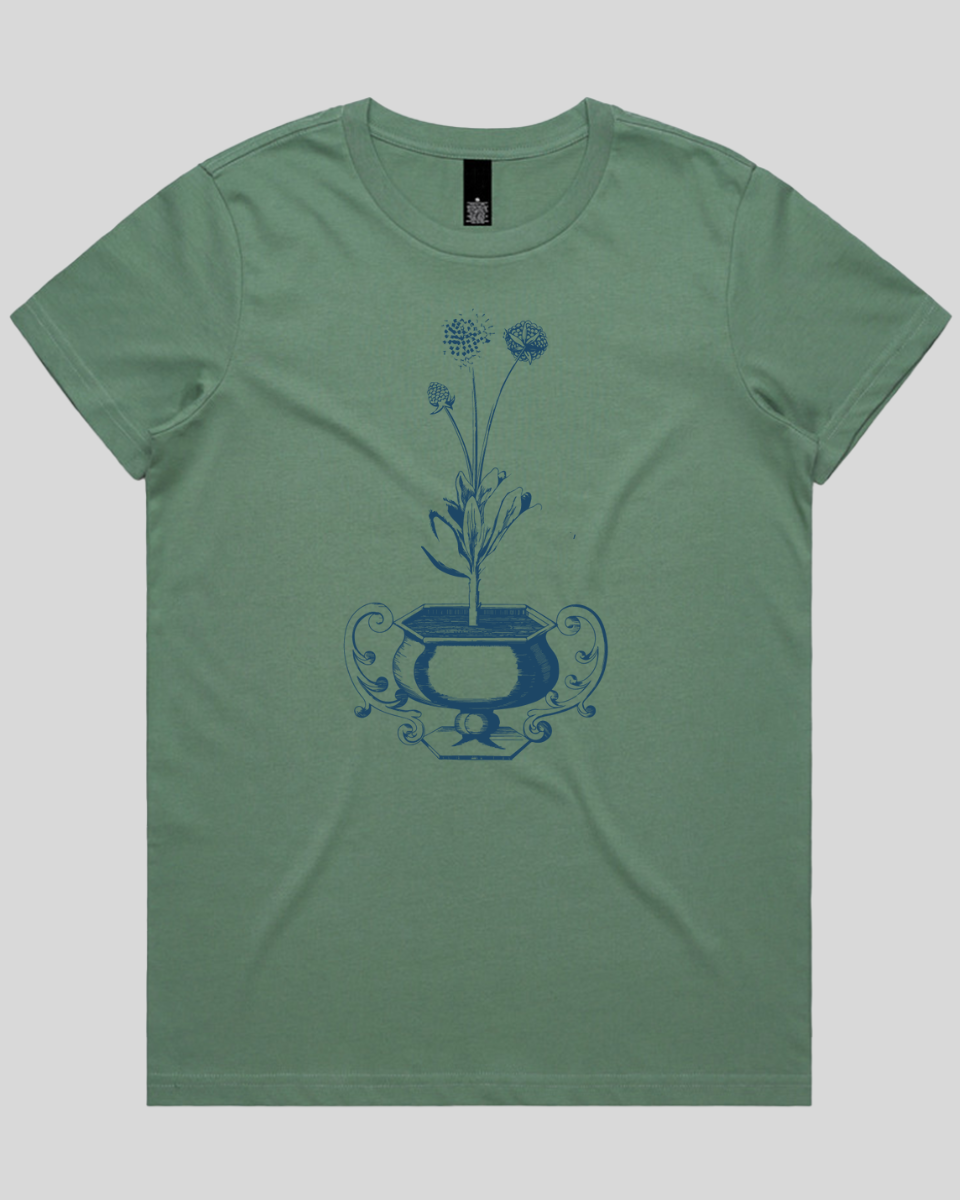 Floral Vase Art Women's Tee