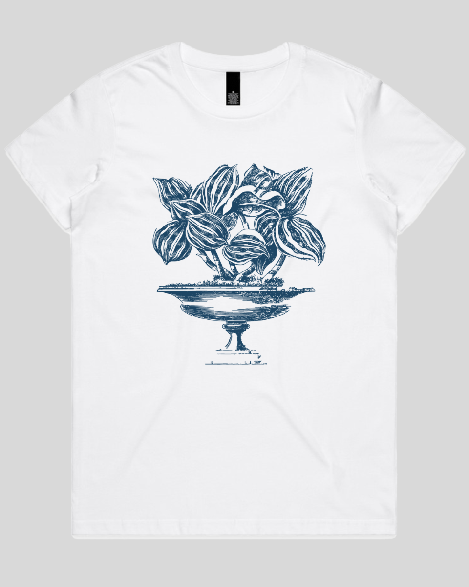 Lush Leaf Planter Women's Tee